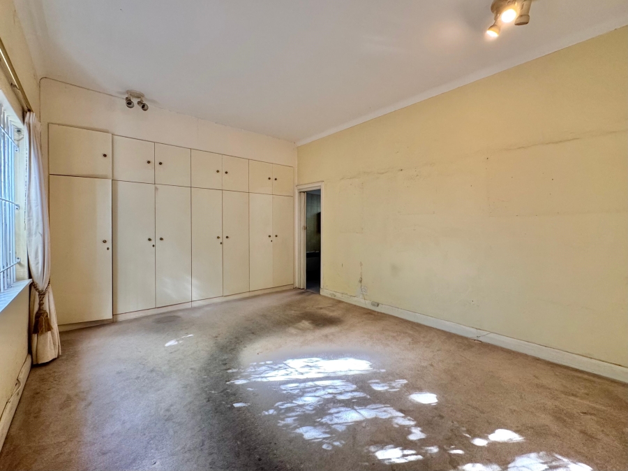 3 Bedroom Property for Sale in Kenilworth Upper Western Cape